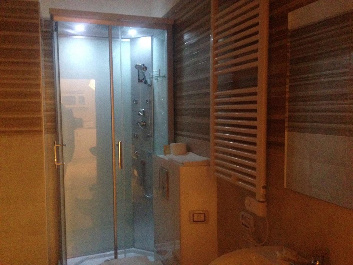 Casa Grace 2 Bed and Breakfast Bari Exterior foto